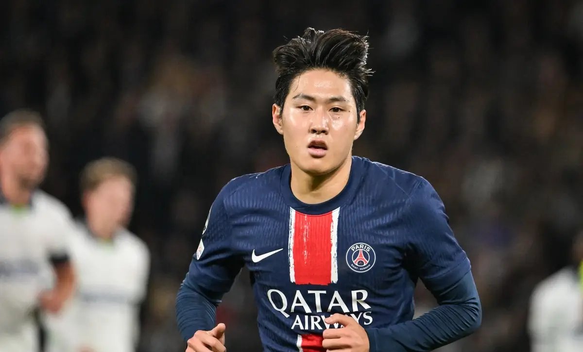 包含今晚意甲传出新动向,韩国国家队止住颓势,高层表态:令人意外,年轻球员获得机会的词条 包含今晚意甲传出新动向,韩国国家队止住颓势,高层表态:令人意外,年轻球员获得机会的词条