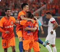 泰山鲸鲨队鏖战嵩山黑豹队,射击友谊赛守住胜果,替补奇兵立功。高压逼抢成功 泰山鲸鲨队鏖战嵩山黑豹队,射击友谊赛守住胜果,替补奇兵立功。高压逼抢成功