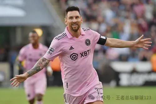  里尔发布备战花絮；国际比赛日官宣签约；葡超任务艰巨；年轻球员得到机会