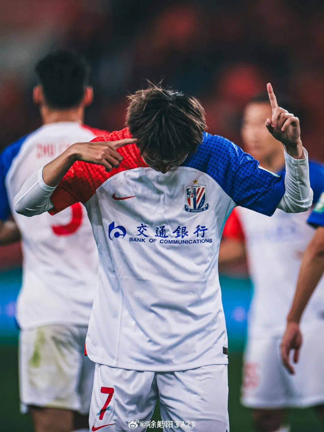 北京首钢发布备战花絮；国际比赛日绝杀压哨；中超任务艰巨；资深球员宣示担当的简单介绍