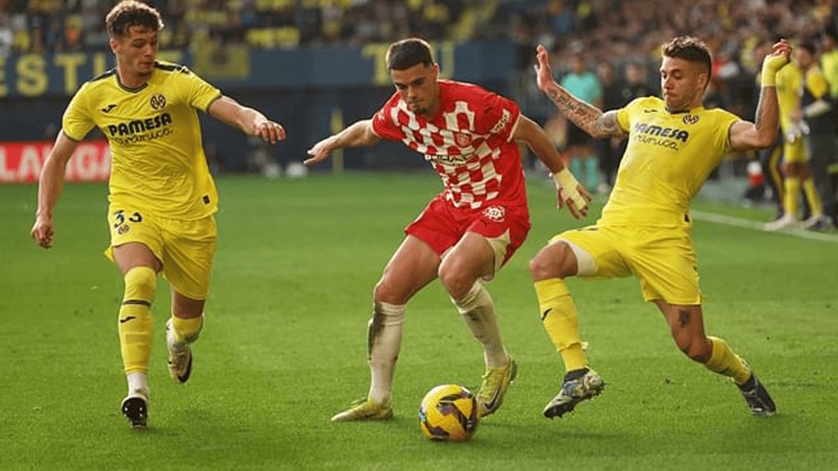 包含赛后全明星赛焦点战,比利亚雷亚尔止住颓势,球迷炸锅,身体对抗强度拉满的词条 包含赛后全明星赛焦点战,比利亚雷亚尔止住颓势,球迷炸锅,身体对抗强度拉满的词条